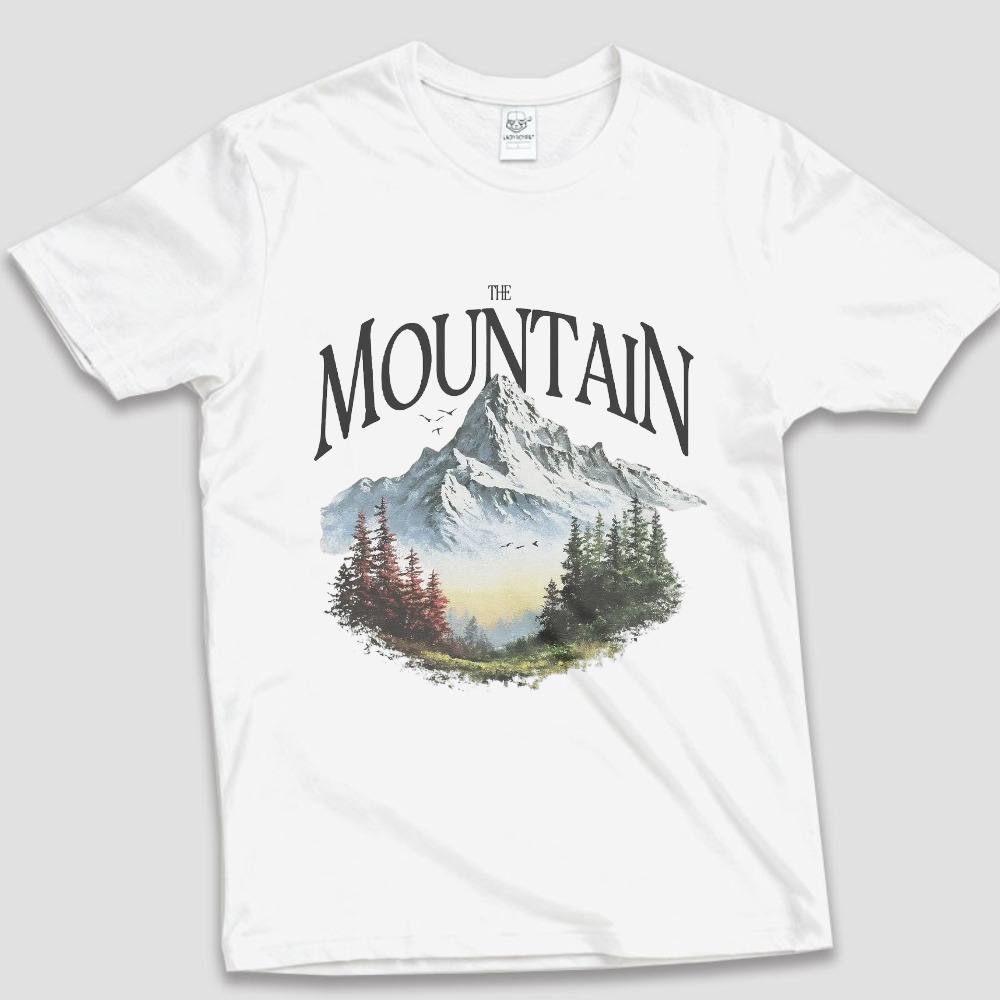 Camiseta Gráfica The Mountain  - Outdoor Adventure Enthusiast avaliação e preço